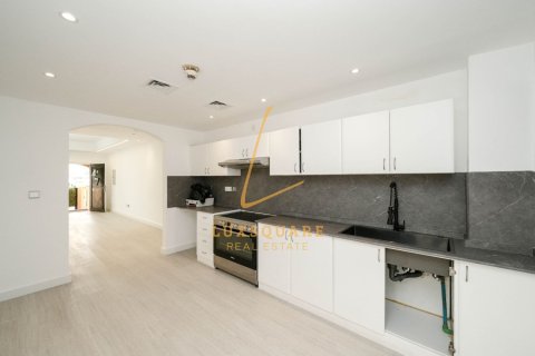 Villa à Jumeirah Village Circle, Dubai, 3 chambres, 142 m², № 125056 - photo 5
