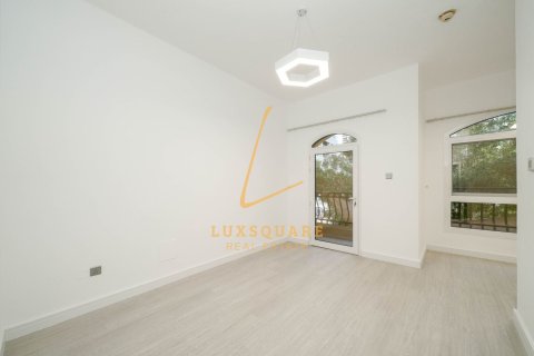 Villa à Jumeirah Village Circle, Dubai, 3 chambres, 142 m², № 125056 - photo 14