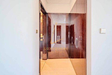 Maison de ville à DAMAC Hills (Akoya by DAMAC), Dubai, 5 chambres, 172 m², № 125057 - photo 25