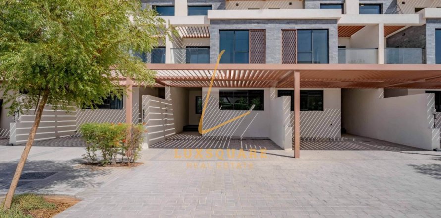 Maison de ville à DAMAC Hills (Akoya by DAMAC), Dubai, 5 chambres, 172 m², № 125057