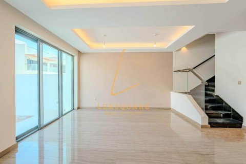 Maison de ville à DAMAC Hills (Akoya by DAMAC), Dubai, 5 chambres, 172 m², № 125057 - photo 16