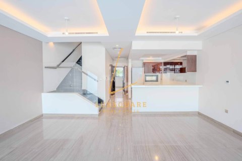 Maison de ville à DAMAC Hills (Akoya by DAMAC), Dubai, 5 chambres, 172 m², № 125057 - photo 13