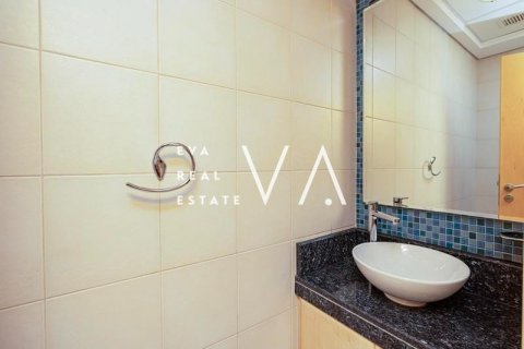 Apartment in Palm Jumeirah, Dubai 3 bedrooms, 209.58 sq.m. № 52707 - photo 8