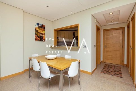 Apartment in Palm Jumeirah, Dubai 3 bedrooms, 209.58 sq.m. № 52707 - photo 6