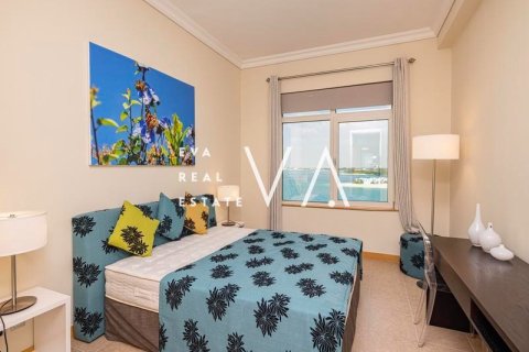Apartment in Palm Jumeirah, Dubai 3 bedrooms, 209.58 sq.m. № 52707 - photo 9