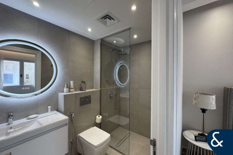 Apartment in Old Town, Dubai 2 bedrooms, 131 sq.m. № 79396 - photo 14