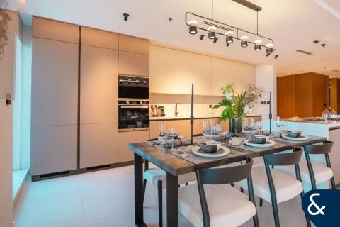 Снять в аренду квартиру в Дубай Марине, Дубай: 2 спальни, 243м², № 79389 - фото 4