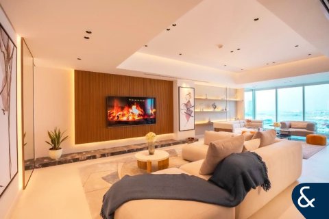 Снять в аренду квартиру в Дубай Марине, Дубай: 2 спальни, 243м², № 79389 - фото 1