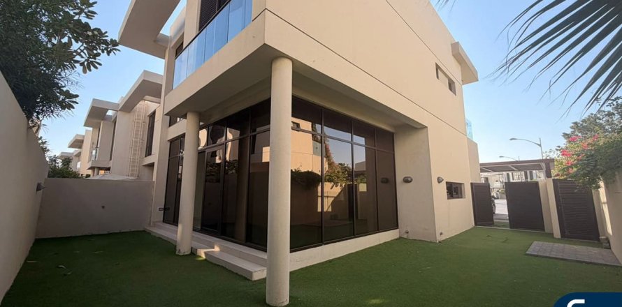 Apartamento en Dubai, 3 dormitorios, 260 m², № 79387