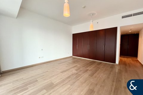 Квартира в Дубай Марине, Дубай, 3 спальни, 361м², № 79378