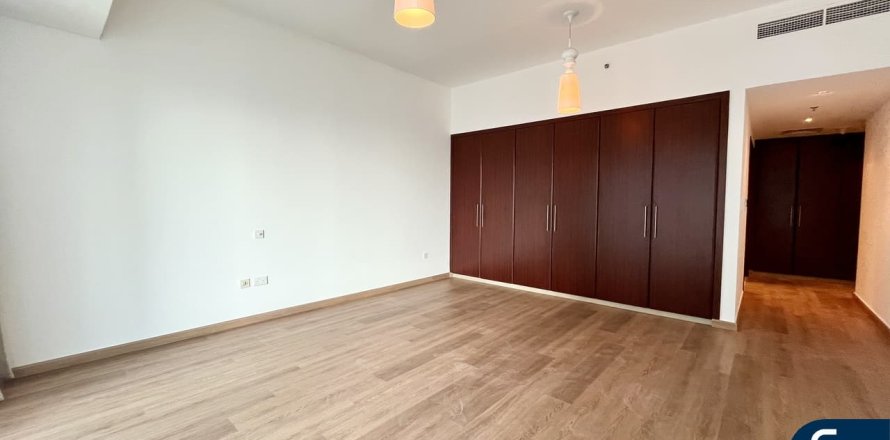 Apartment in Dubai Marina, Dubai 3 bedrooms, 361 sq.m. № 79378
