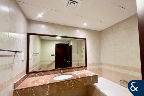 Apartment in Dubai Marina, Dubai 3 bedrooms, 361 sq.m. № 79378 - photo 15
