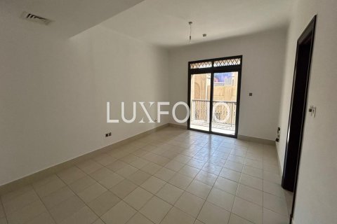 Apartment in Old Town, Dubai 2 bedrooms, 138 sq.m. № 46310 - photo 2