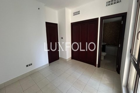 Apartment in Old Town, Dubai 2 bedrooms, 138 sq.m. № 46310 - photo 7