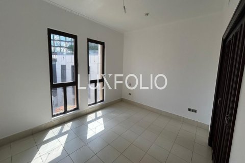 Apartment in Old Town, Dubai 2 bedrooms, 138 sq.m. № 46310 - photo 11