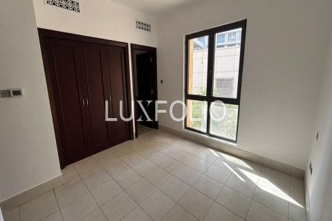 Apartment in Old Town, Dubai 2 bedrooms, 138 sq.m. № 46310 - photo 8