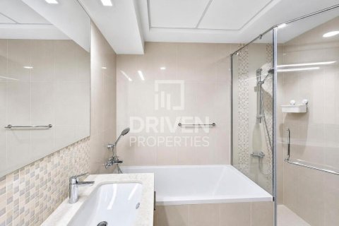 شقة في Bellevue Towers, وسط مدينة دبي, دبي 2 غرف نوم, 120.4 م² رقم 134186 - صورة 11