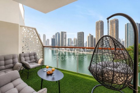 Apartment in Business Bay, Dubai 2 bedrooms, 124.77 sq.m. № 134189 - photo 15