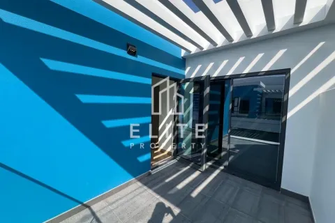 Townhouse in Dubai 4 bedrooms, 205 sq.m. № 85498 - photo 23