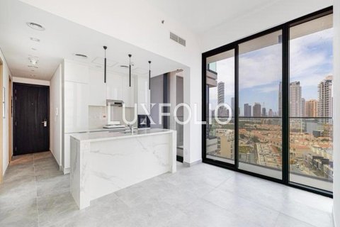 Apartamento en Jumeirah Village Circle, Dubai, 1 dormitorio, 84 m², № 45428 - foto 1