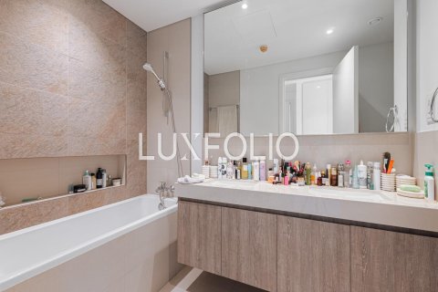 Apartment in Downtown Views II, Downtown Dubai (Downtown Burj Dubai), Dubai 3 bedrooms, 151 sq.m. № 45422 - photo 21