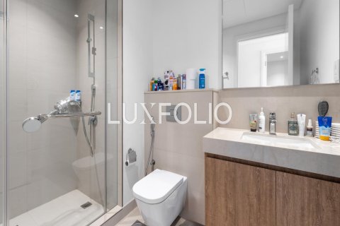 Apartment in Downtown Views II, Downtown Dubai (Downtown Burj Dubai), Dubai 3 bedrooms, 151 sq.m. № 45422 - photo 17