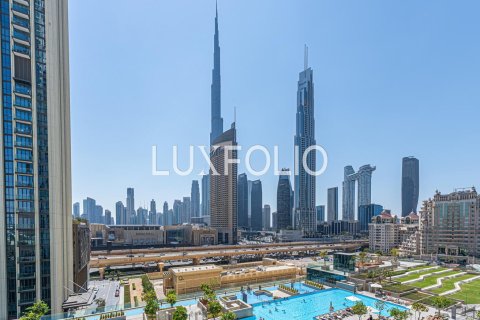Apartment in Downtown Views II, Downtown Dubai (Downtown Burj Dubai), Dubai 3 bedrooms, 151 sq.m. № 45422 - photo 4