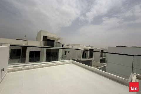 Villa en Dubai, 4 dormitorios, 228.7 m², № 109253 - foto 22