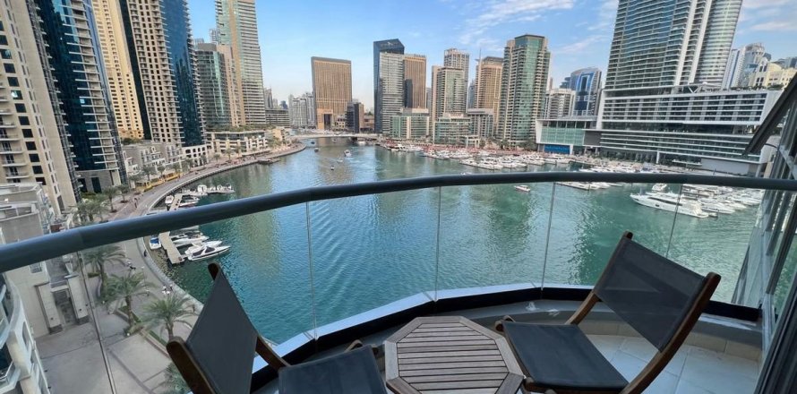 Apartamento en Dubai Marina, Dubai, 2 dormitorios, 112.6 m², № 135206