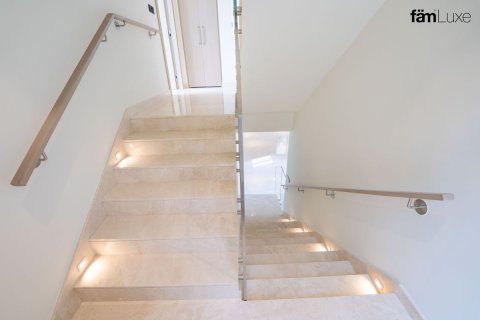 Villa in Dubai Hills Estate, Dubai 4 bedrooms, 665.7 sq.m. № 135211 - photo 15