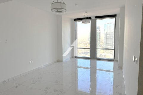 Apartment in Al Habtoor City, Business Bay, Dubai 3 bedrooms, 180.7 sq.m. № 70368 - photo 2