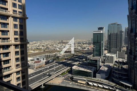 Apartment in Al Habtoor City, Business Bay, Dubai 3 bedrooms, 180.7 sq.m. № 70368 - photo 7