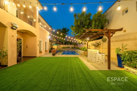 Villa in Arabian Ranches, Dubai 5 bedrooms, 460 sq.m. № 71128 - photo 8