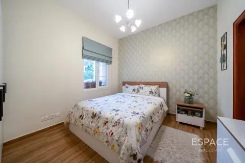 Villa in Arabian Ranches, Dubai 5 bedrooms, 460 sq.m. № 71128 - photo 15