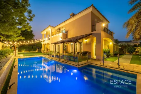 Villa in Arabian Ranches, Dubai 5 bedrooms, 460 sq.m. № 71128 - photo 6