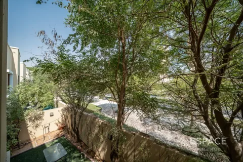 Villa en Dubai, 3 dormitorios, 280 m², № 71130 - foto 18