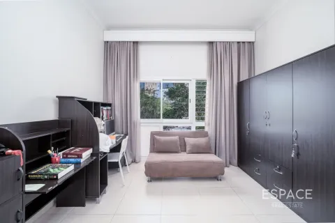 Villa en Dubai, 3 dormitorios, 280 m², № 71130 - foto 14