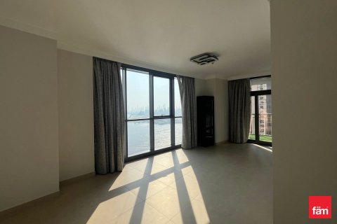 Apartment in Dubai 3 bedrooms, 199.7 sq.m. № 114490 - photo 8