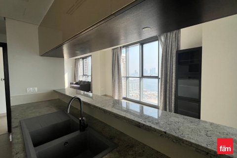 Apartment in Dubai 3 bedrooms, 199.7 sq.m. № 114490 - photo 18