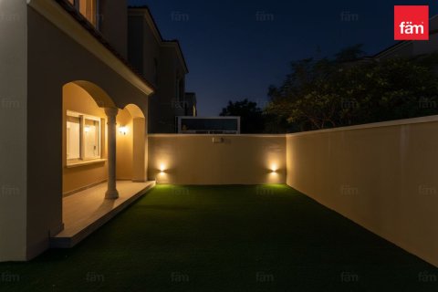 Townhouse in Dubai 3 bedrooms, 258.2 sq.m. № 114488 - photo 13
