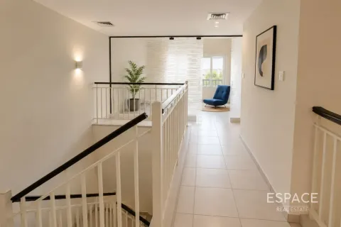 Villa à The Springs, Dubai, 3 chambres, 289 m², № 122890 - photo 9