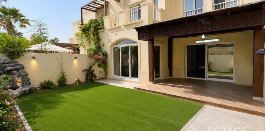 Villa à The Springs, Dubai, 3 chambres, 289 m², № 122890
