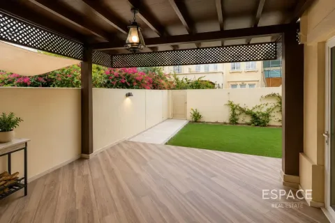 Villa à The Springs, Dubai, 3 chambres, 289 m², № 122890 - photo 10