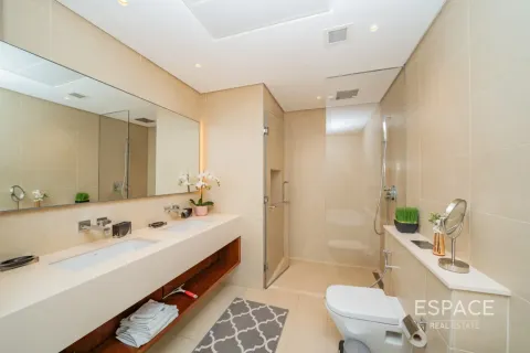 Apartment in Marina Gate 2, Dubai Marina, Dubai 3 bedrooms, 168 sq.m. № 122887 - photo 16