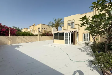 Villa à Springs 15, The Springs, Dubai, 3 chambres, 209 m², № 122885 - photo 15