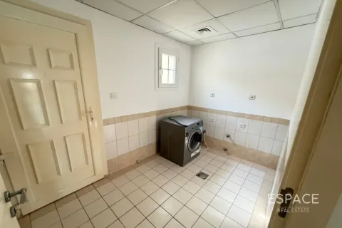 Villa à Springs 15, The Springs, Dubai, 3 chambres, 209 m², № 122885 - photo 6