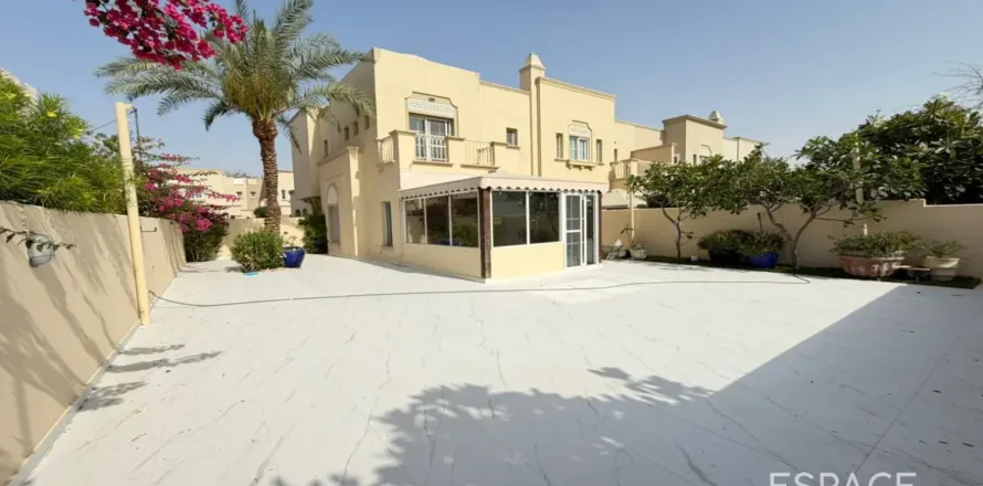 Villa à Springs 15, The Springs, Dubai, 3 chambres, 209 m², № 122885