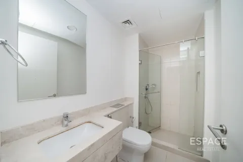 Снять в аренду виллу в Дубай Хилс Эстейт, Дубай: 4 спальни, 224м², № 122891 - фото 6