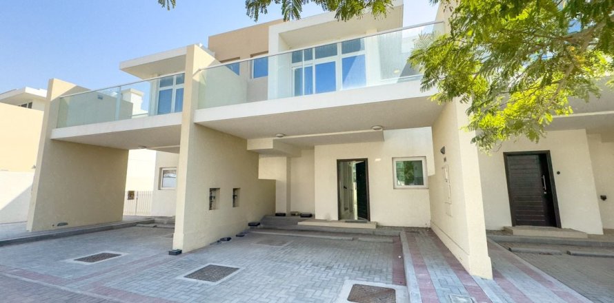 Maison de ville à Dubai, 3 chambres, 115.3 m², № 42953
