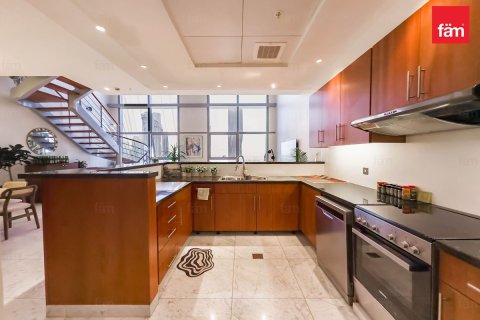 Купить квартиру в DIFC, Дубай: 2 спальни, 150.7м², № 12003 - фото 22